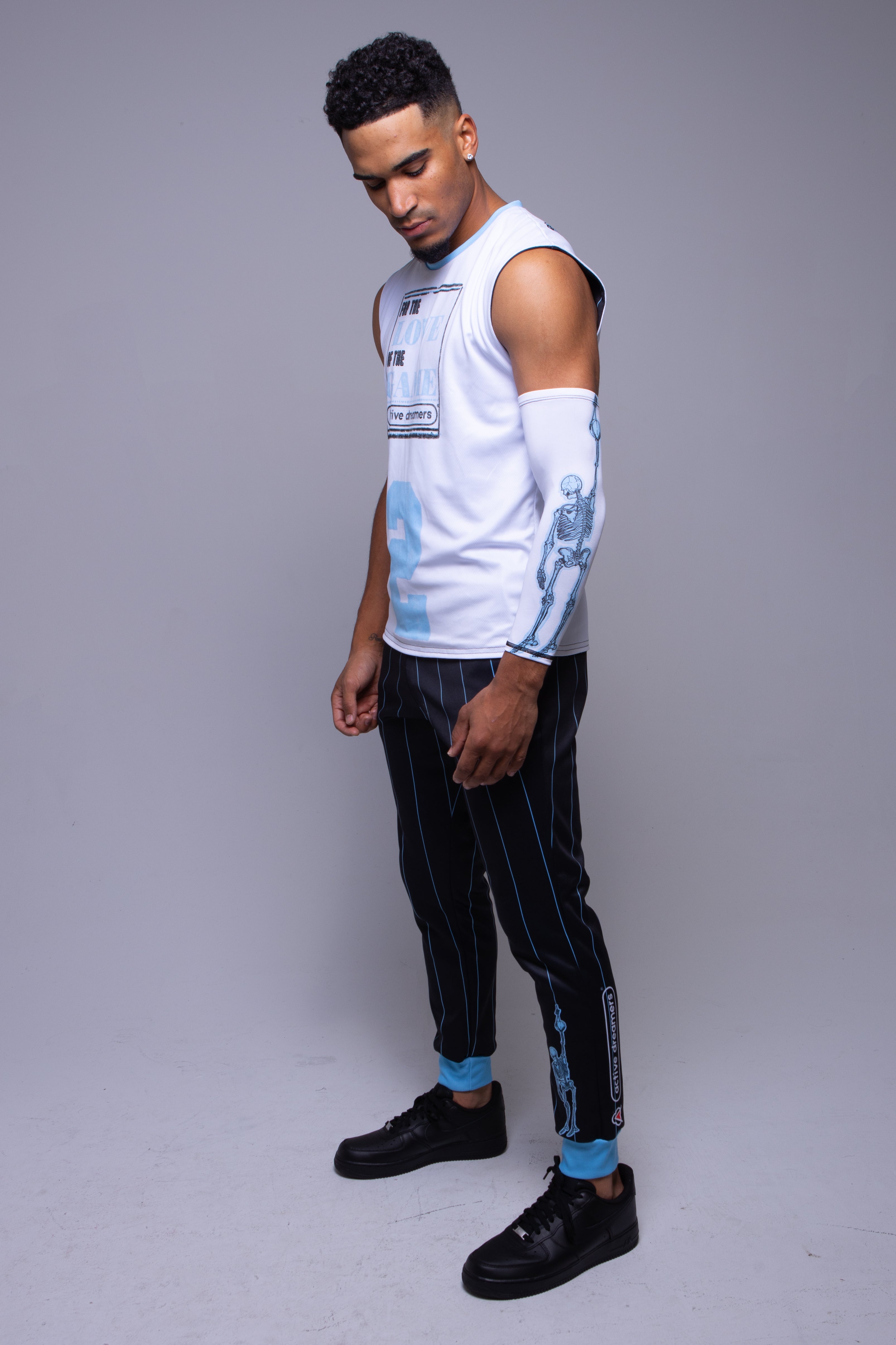 Hang Tight Arm Sleeve Baby Blue on White