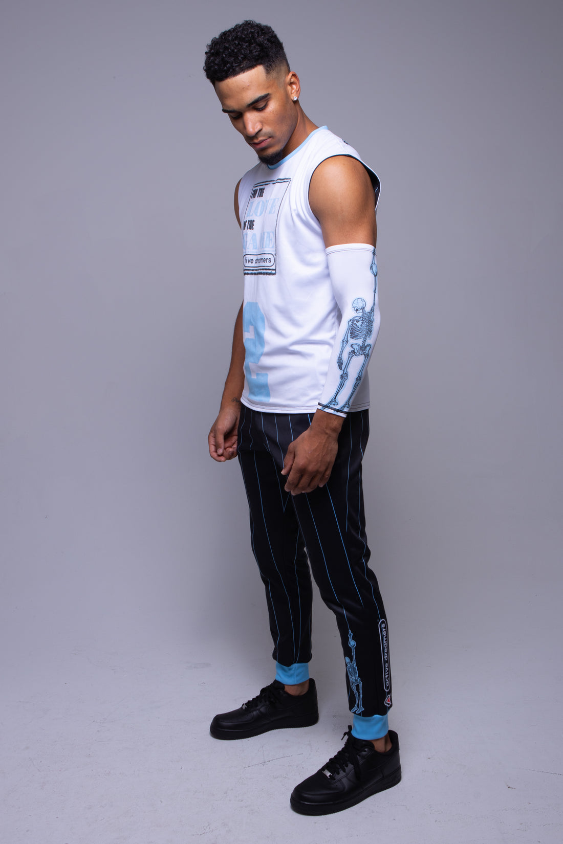 Hang Tight Arm Sleeve Baby Blue on White